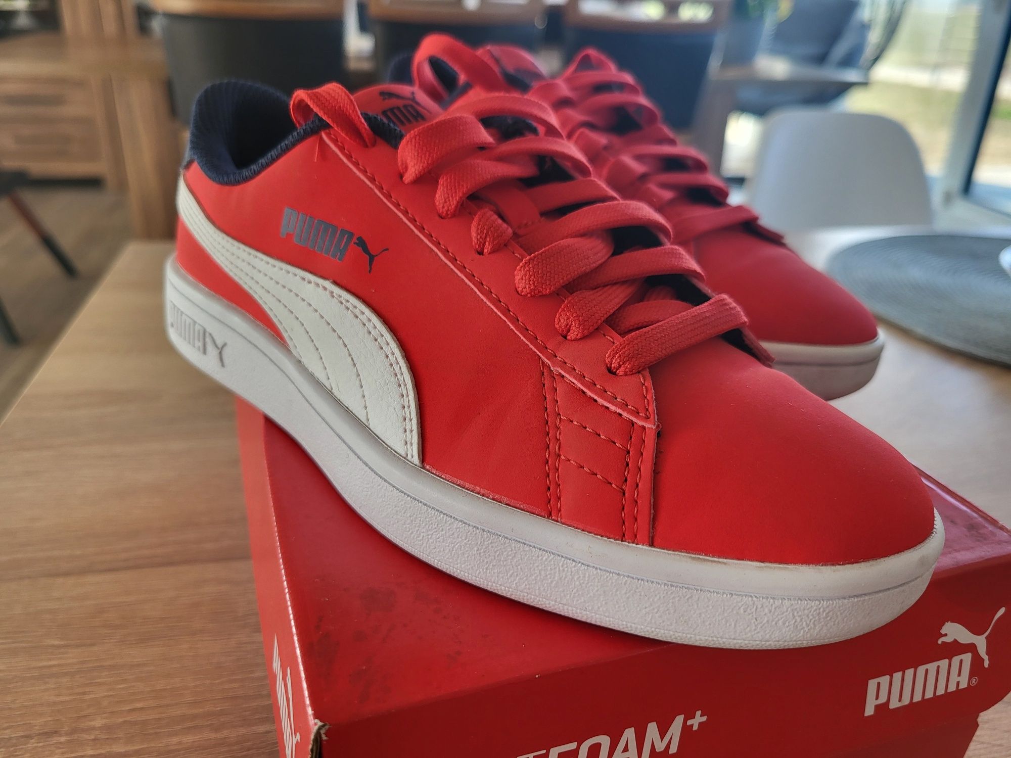 Puma Sneakersy Smash V2 Buck Junior Czerwony