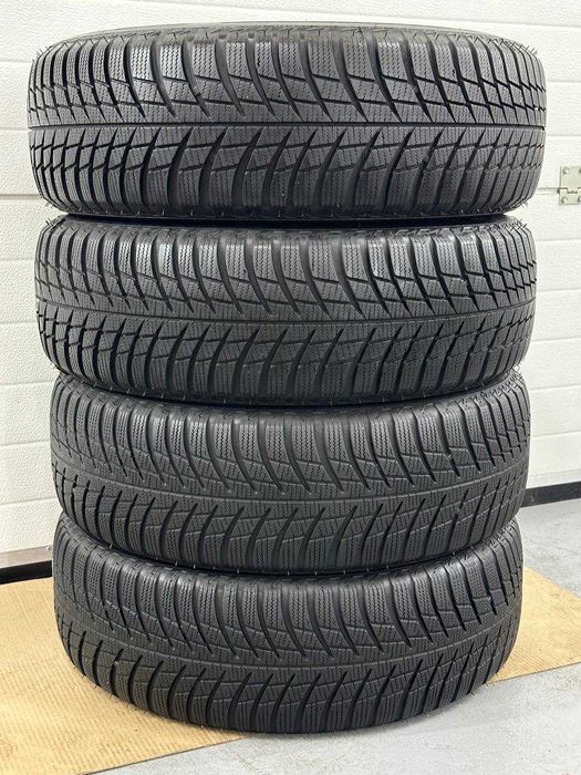 Резина Шини Колеса 215/65 R17 BRIDGESTONE зима 2018р. комплект
