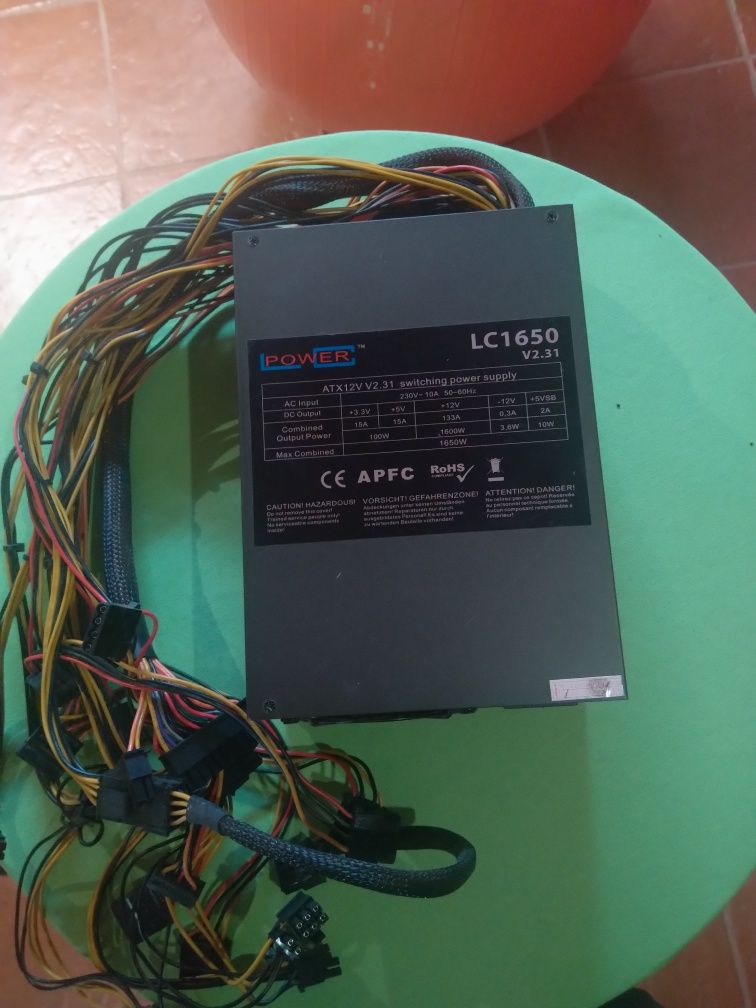 Fonte lcpower 1650w