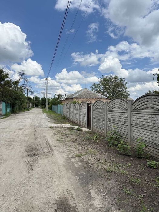 Будинок з великою ділянкою 3D ТУР