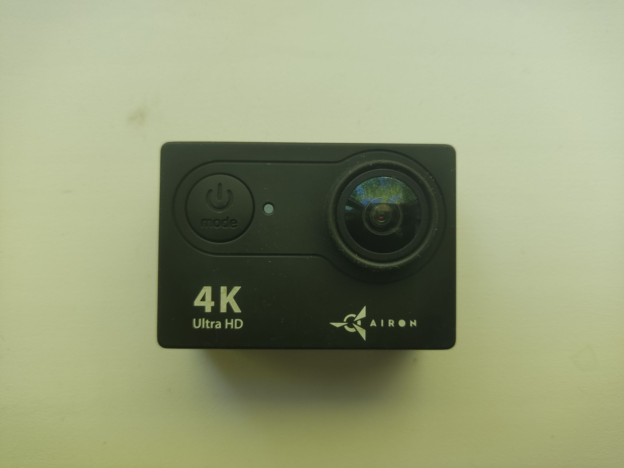 Экшен камера Airon 4k