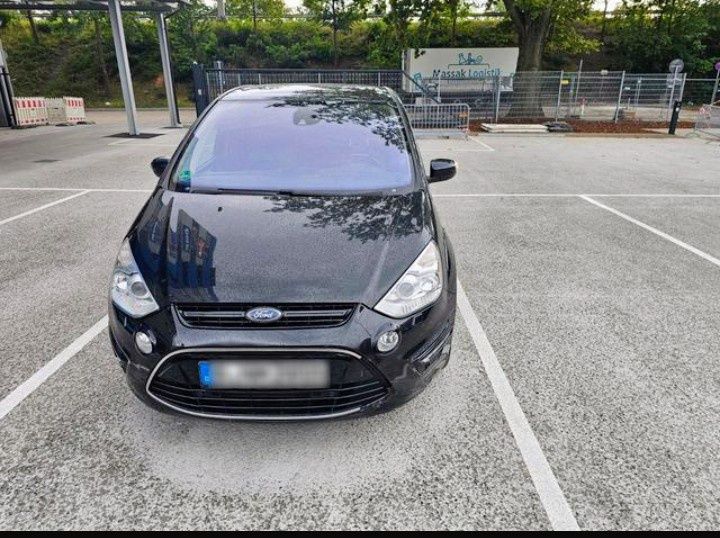 Ford s max titanium 2.2 TDCi 200 km automat