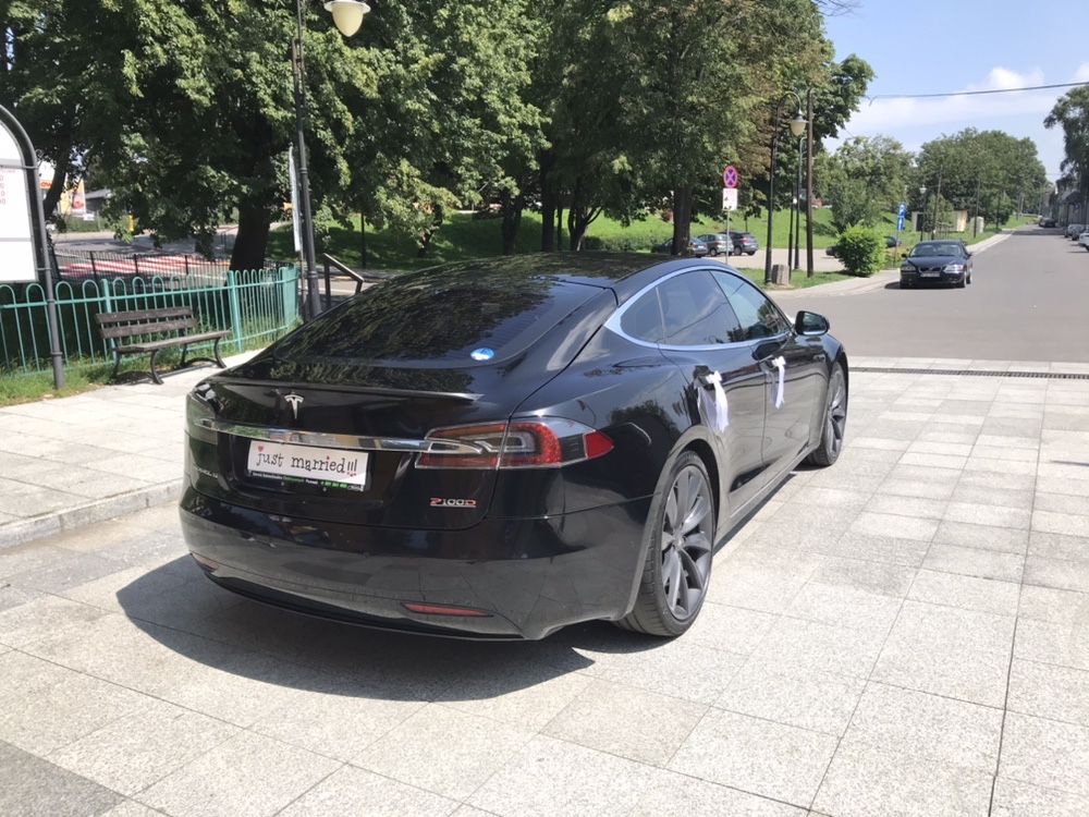 Auto do ślubu / Tesla model X S