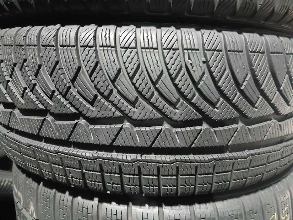Зимові Шини БВ 225/45 R18  MICHELIN  Pilot Alpin PA4