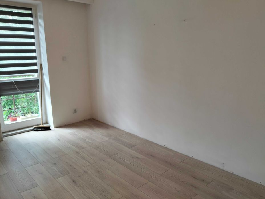 Tanie, solidne malowanie ścian, układanie paneli, prace remontowe.