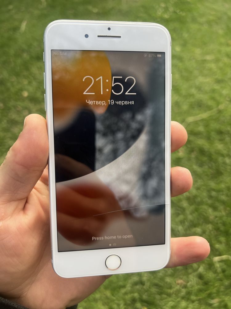 Iphone 7 plus 32gb neverlock акум 100%