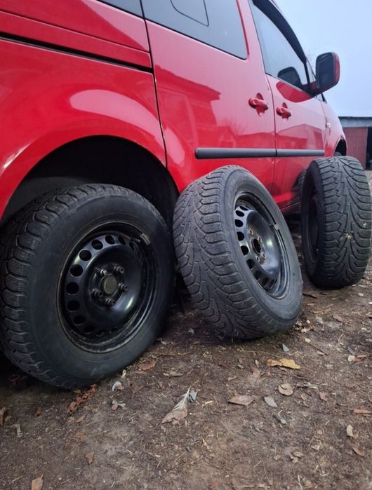 Продам зимові Автошини Nokian Nordman RS2 205/65 R15 99R XL з дисками!