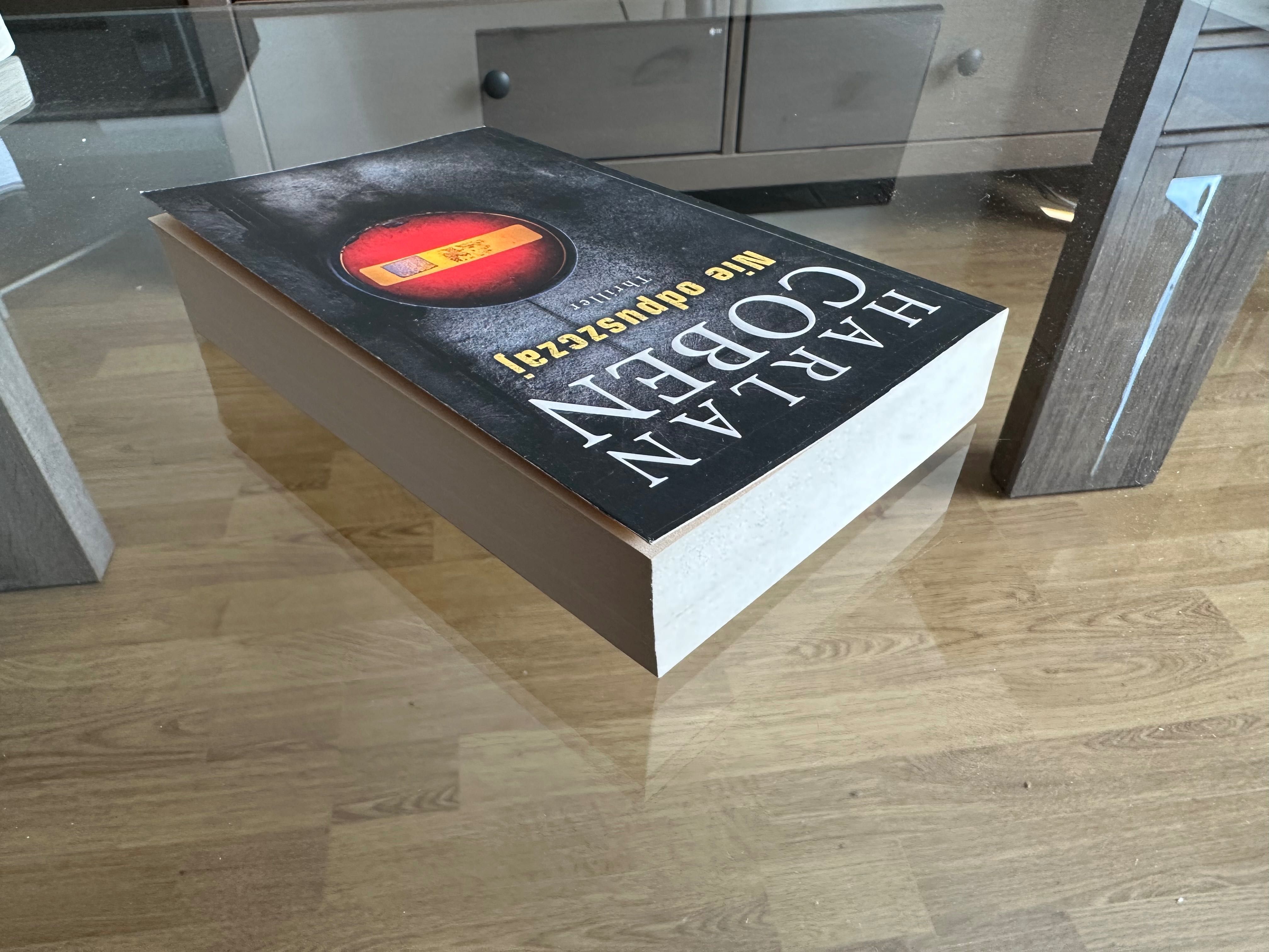 Nie odpuszczaj Harlan Coben wyd. Albatros, Thriller