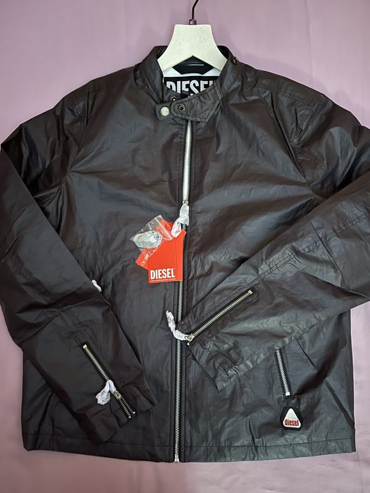 Wyprzedaż lekka kurtka męska Diesel.
