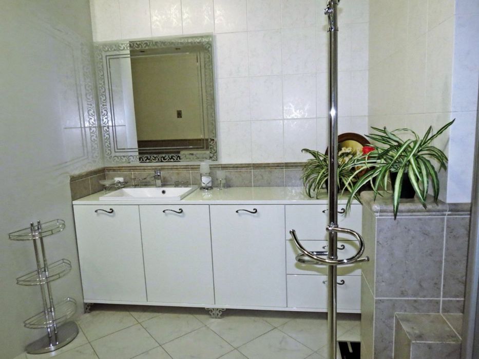 Продам елітну квартиру в центрі Дніпра
