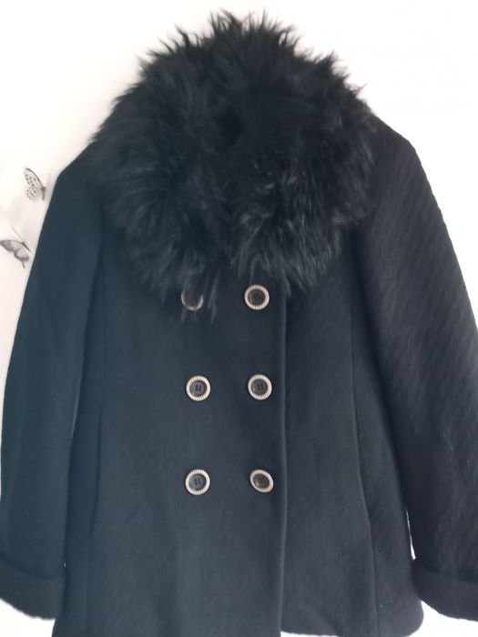Płaszcz czarny zimowy 42