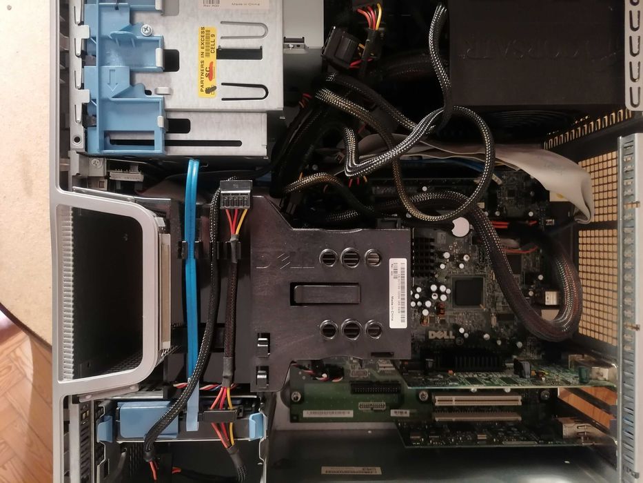 Dell Dimension 5100