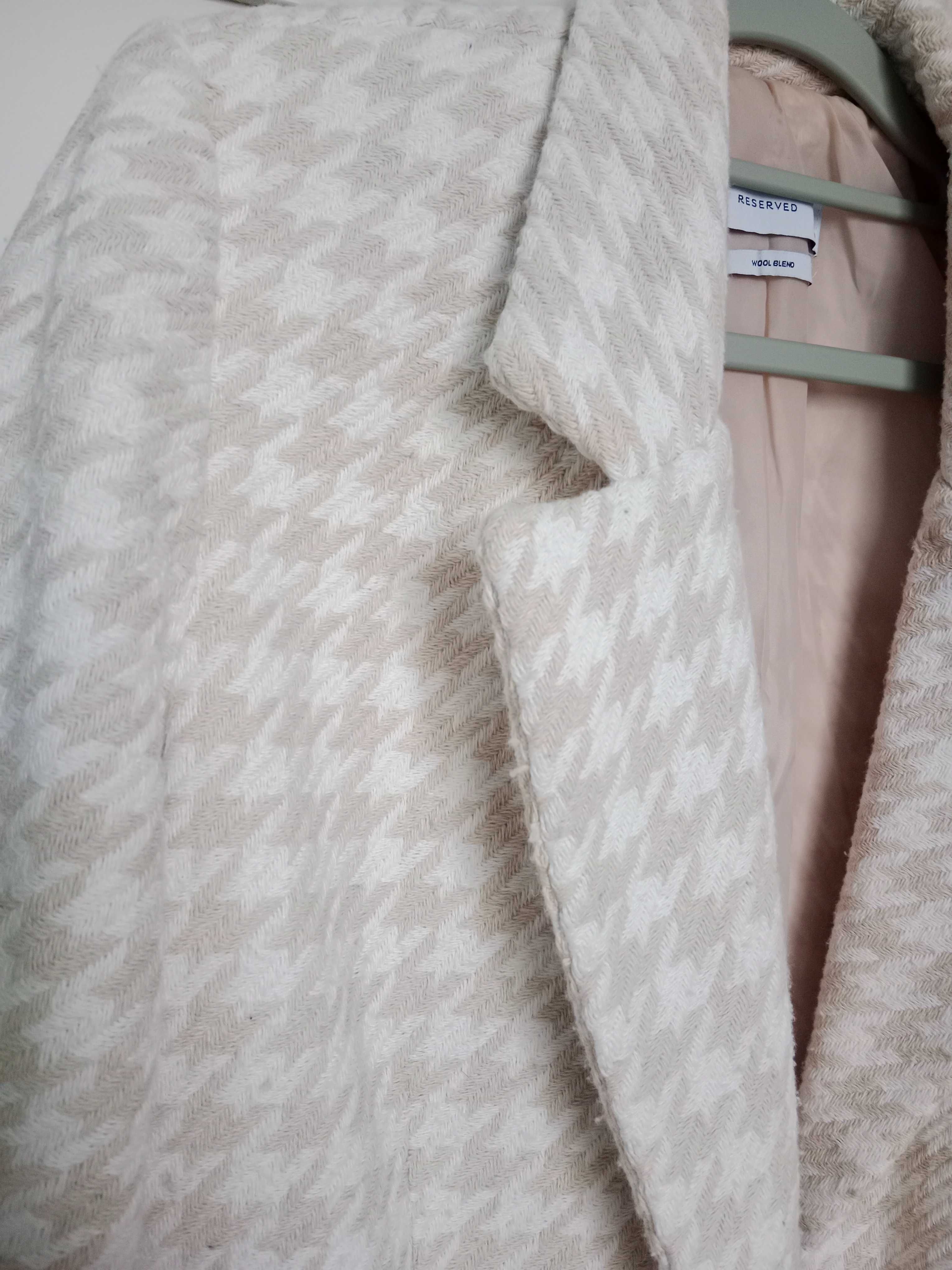 Elegancja marynarka reserved