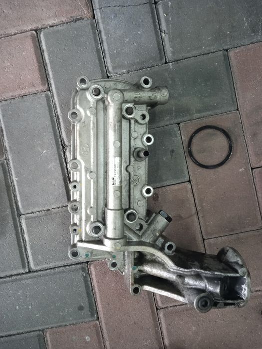 Теплообмінник масляного фільтра 26400-4А002 2,5crdi Kia Sorento