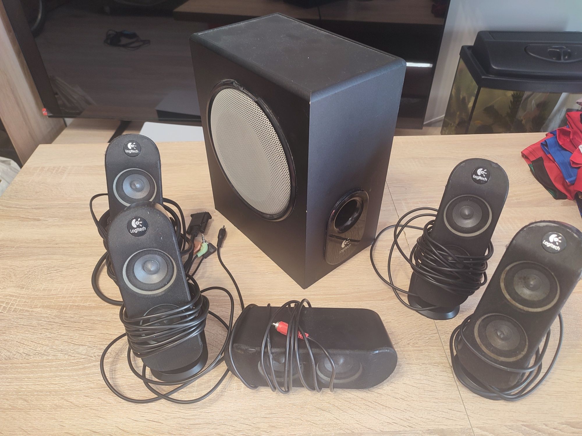 Głośniki logitech 5.1  x-530