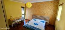 521905 - Quarto com cama de casal em...