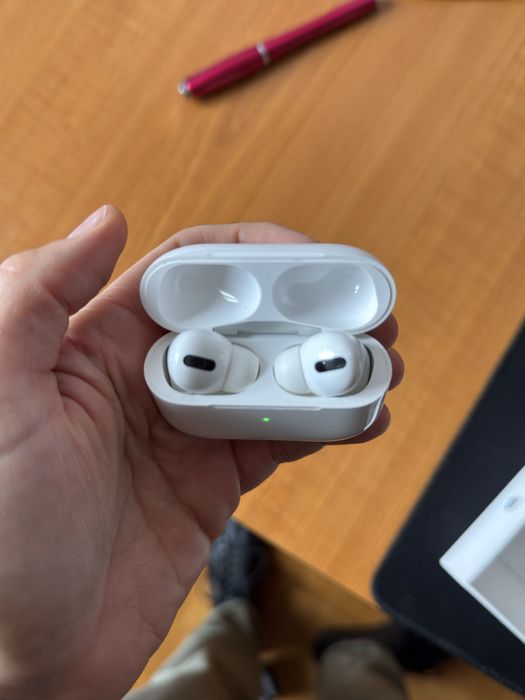 Sprzedam AirPods Pro