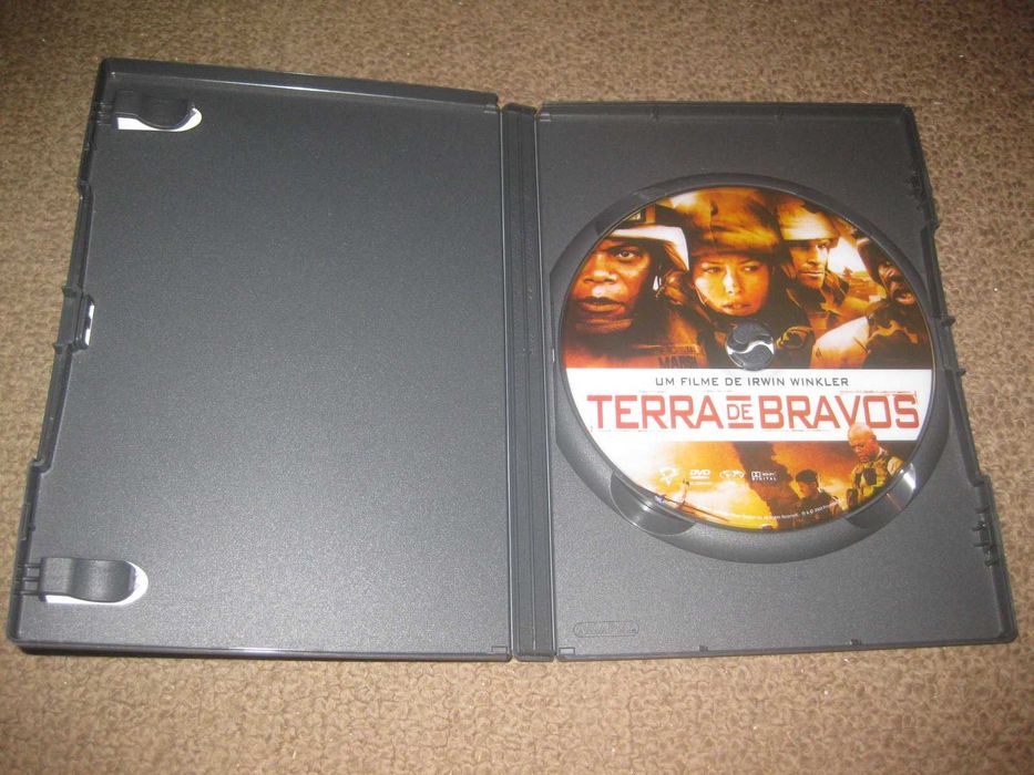 DVD "Terra de Bravos" com Samuel L. Jackson