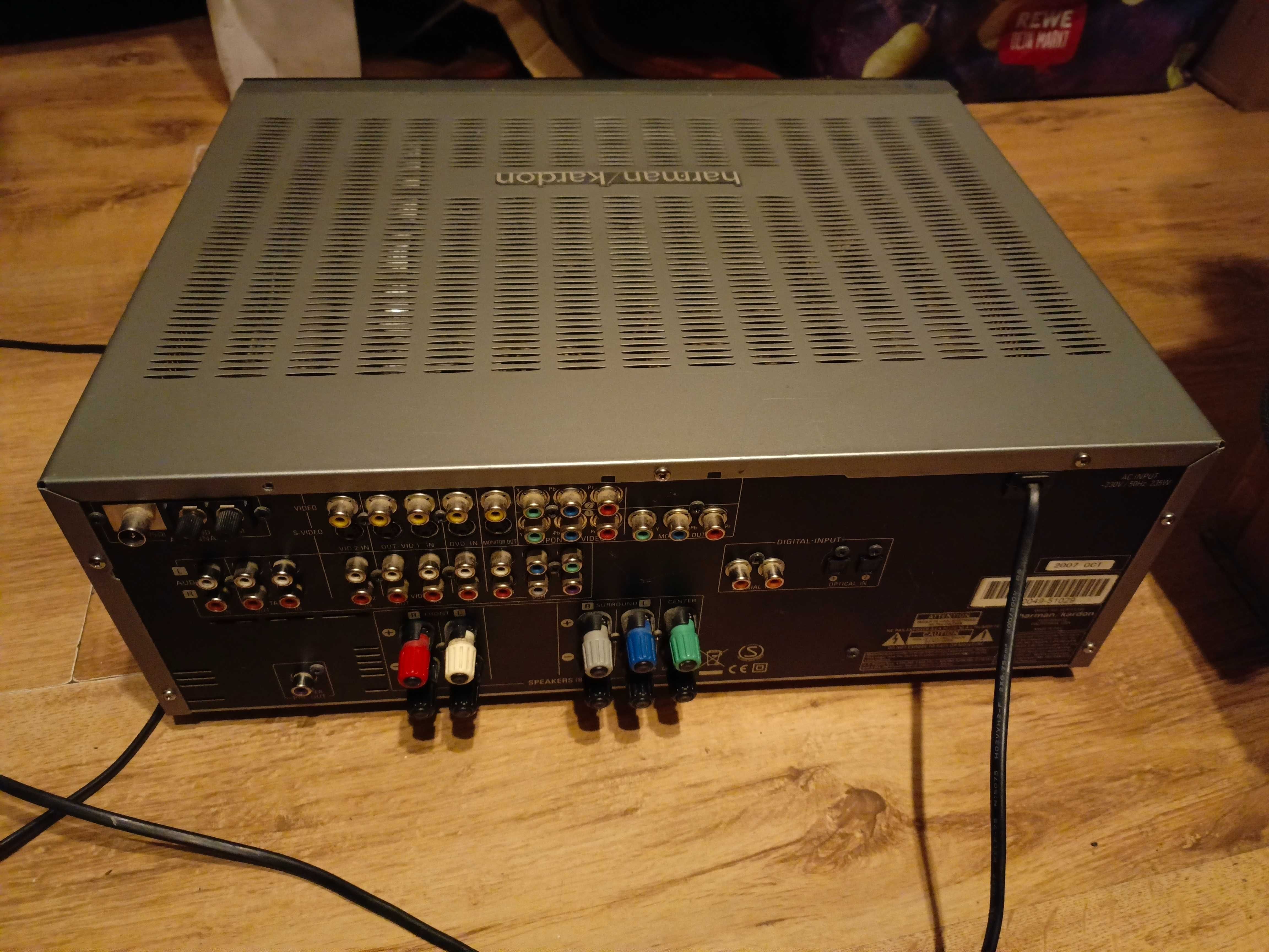Sprzedam amplituner 5.1 Harman Kardon AVR 132 kino domowe.