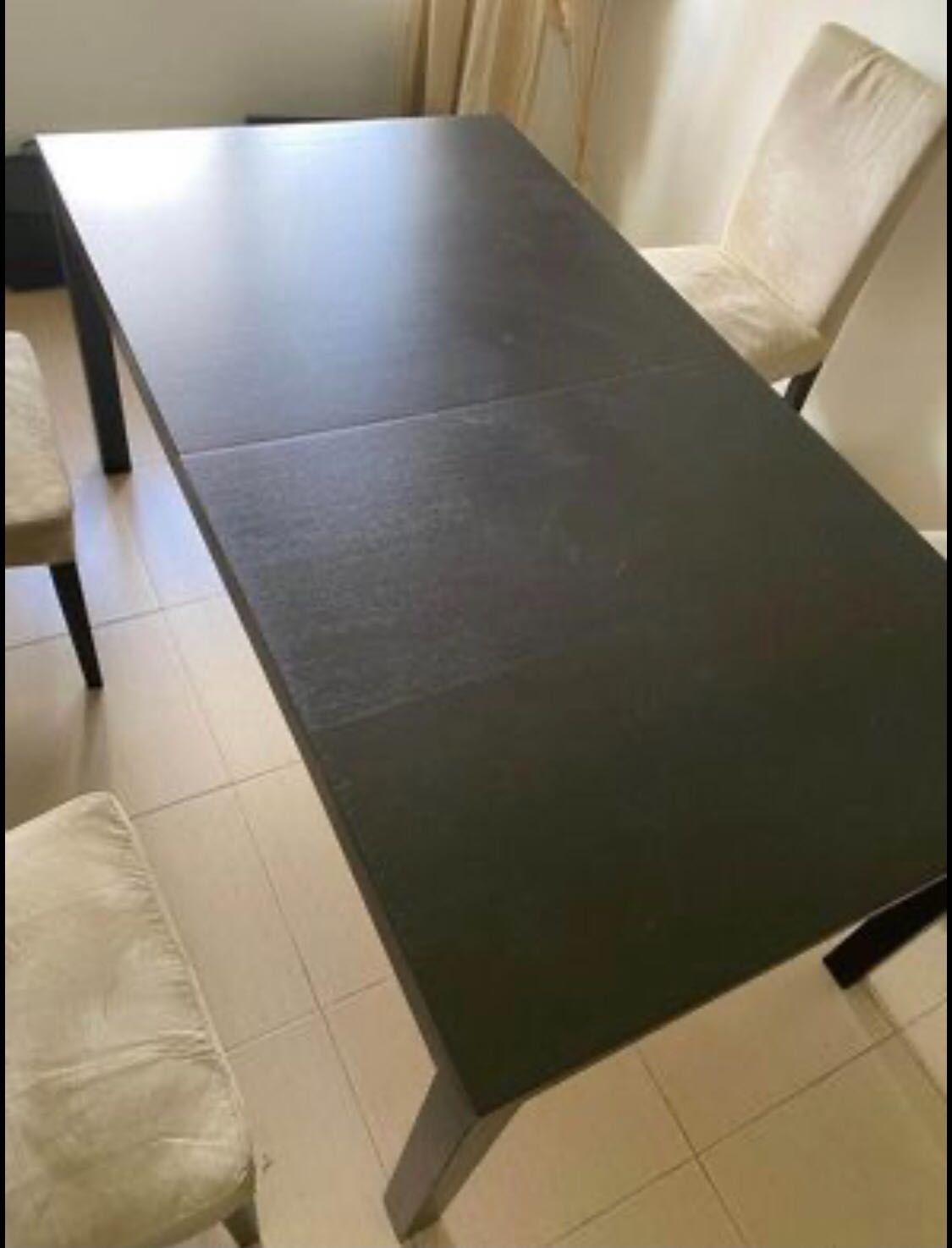 Mesa de sala em otimo estado com duas opções de tamanho