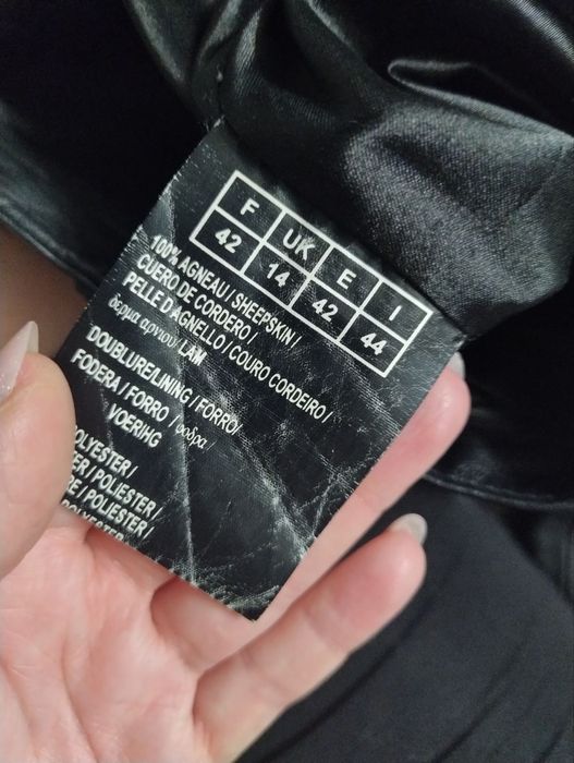 Жіночі штани МОМ з натуральної шкіри. В ідеальному стані