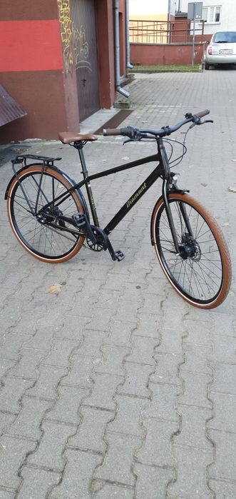 Rower firmowy Cube