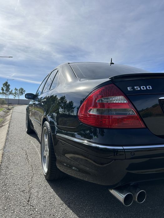 Mercedes Benz E500 V8 AMG
