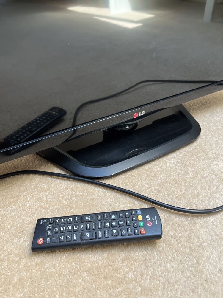 Sprzedam telewizor LG 32LN540B