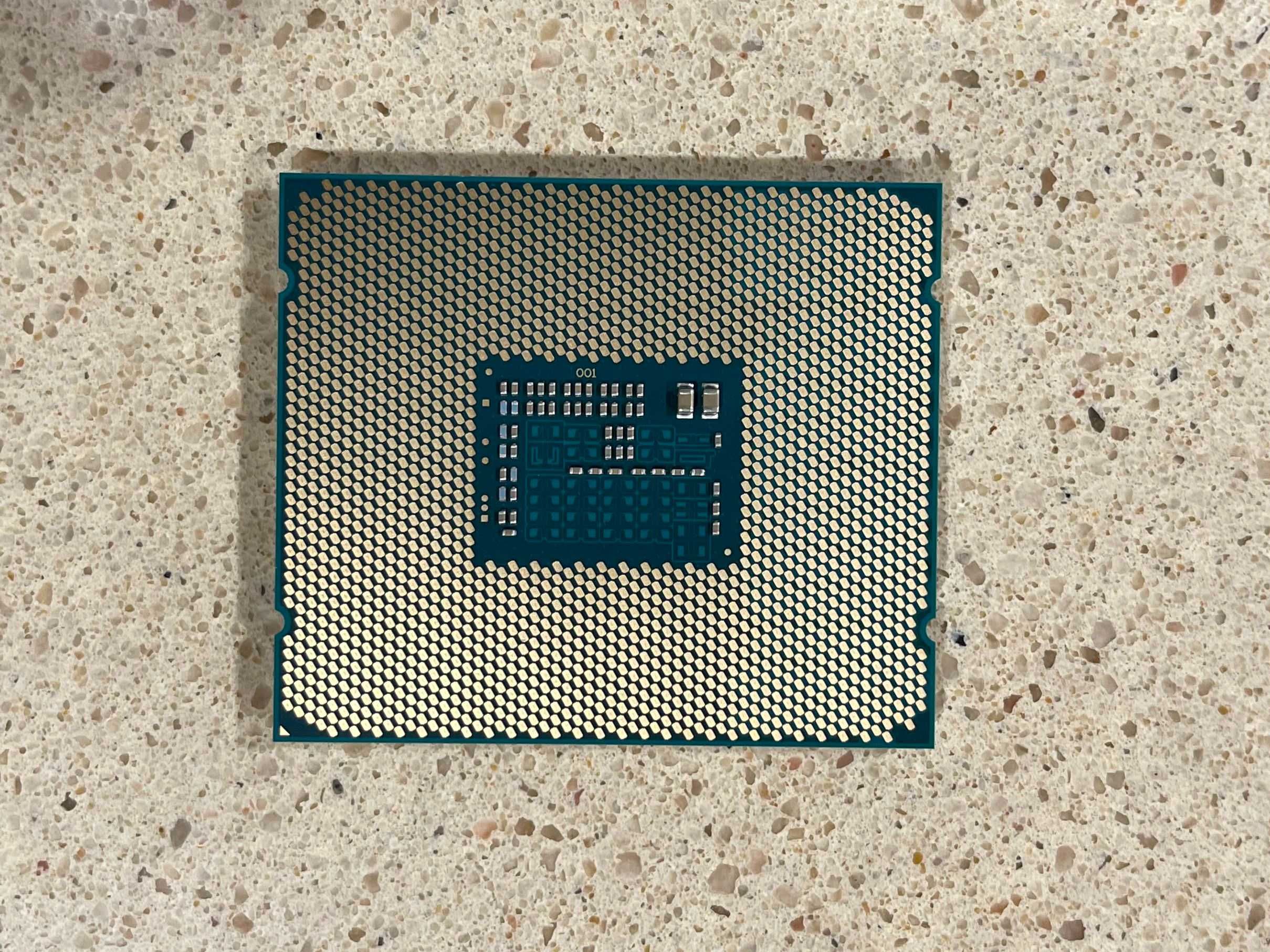 Intel i7 5820K - 3.3GHz Hexa Core | LGA 2011 V3