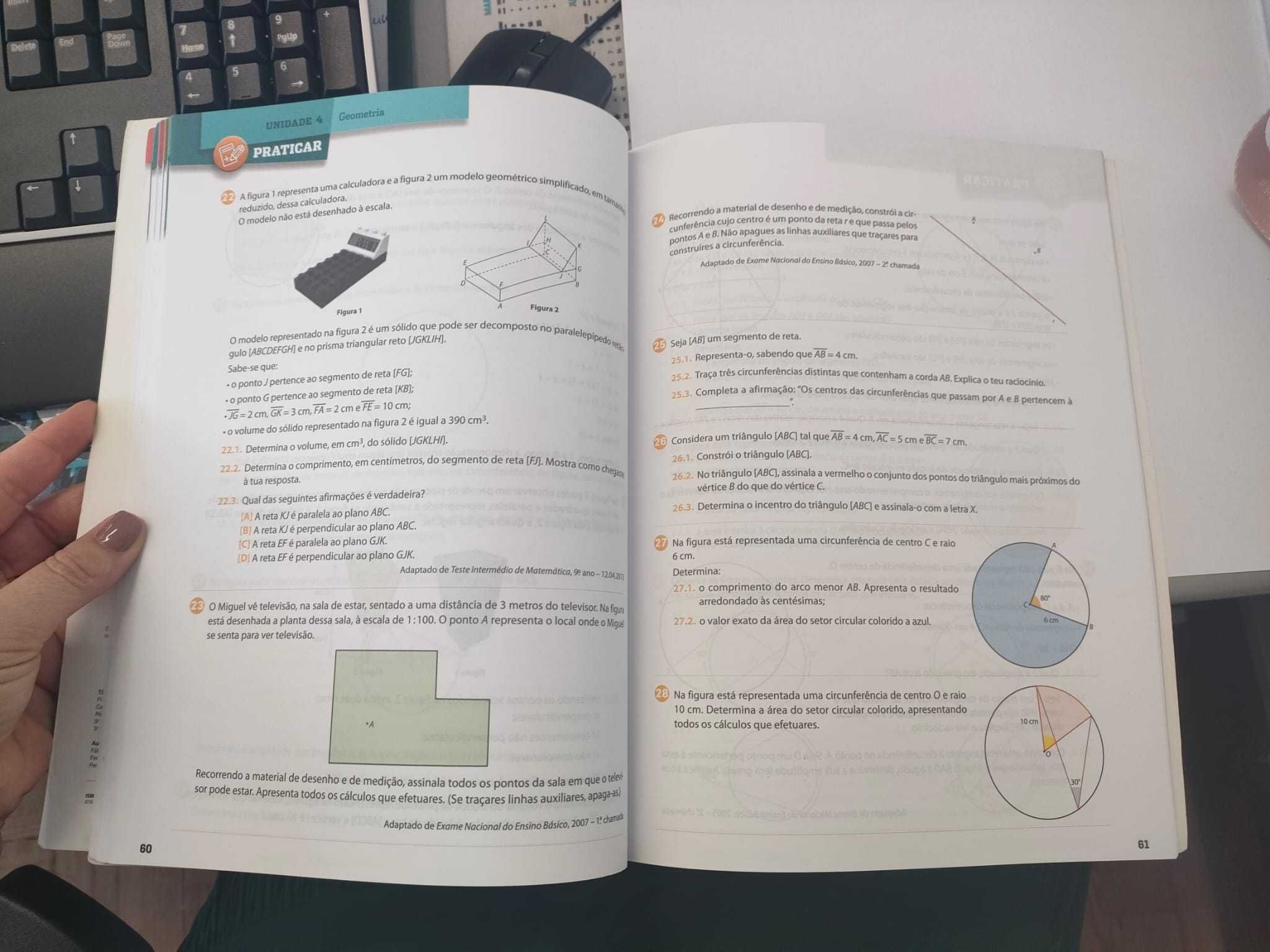 Caderno de Atividades matemática - 9º. Ano