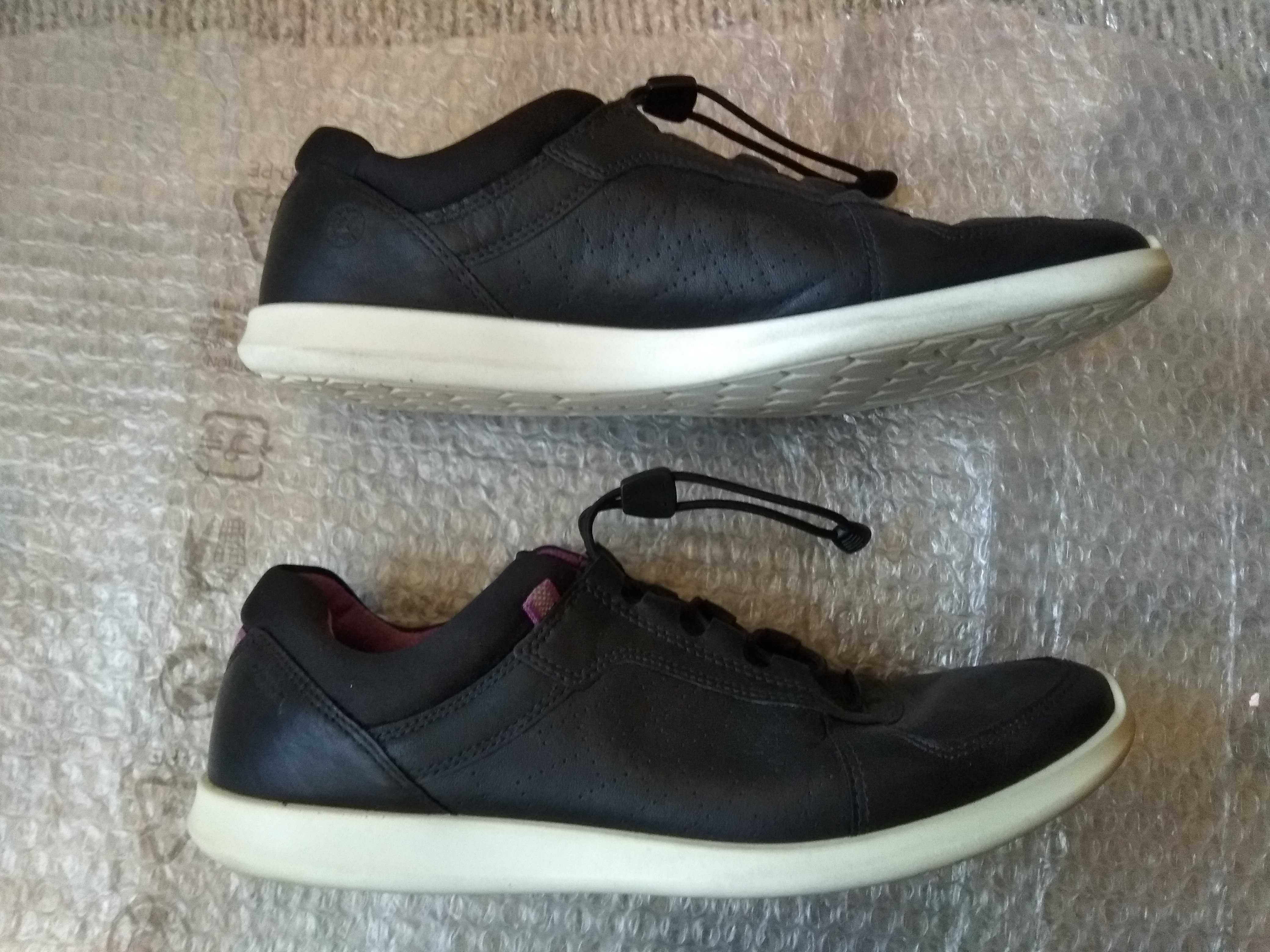 ECCO Damskie skórzane buty 41 Super stan