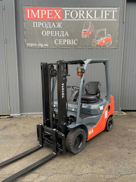 Дизельний навантажувач TOYOTA 62-8FD18, 2017 рік, погрузчик на складі