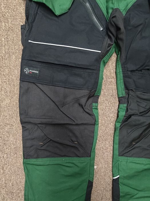 6214 Snickers RuffWork 96 Canvas+ grube spodnie robocze monter instal