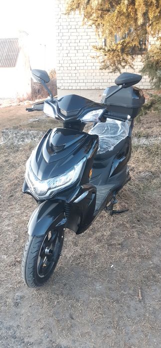 Електроскутер 3000w/2000w літієва батарея
