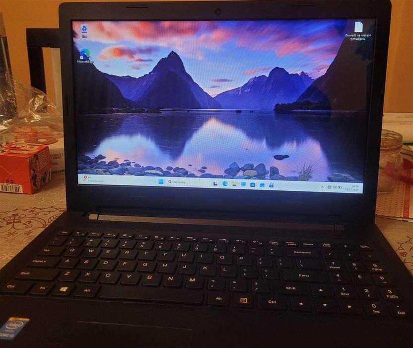 Laptop Lenovo B50-50 - Core i3, 240GB SSD, 8GB RAM, Windows 11 Komplet