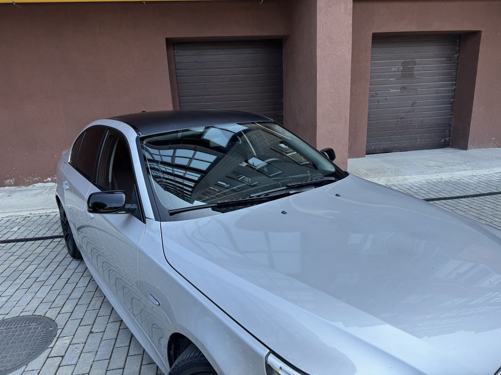 BMW E60 523i 2.5 бензин ( 190 к.с. )