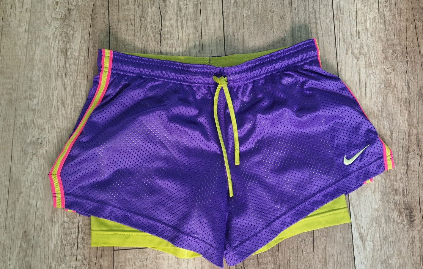 Spodenki sportowe Nike S szorty Bieganie finess