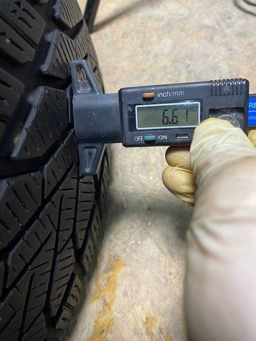 Шини Зима 205 55 16 Semperit