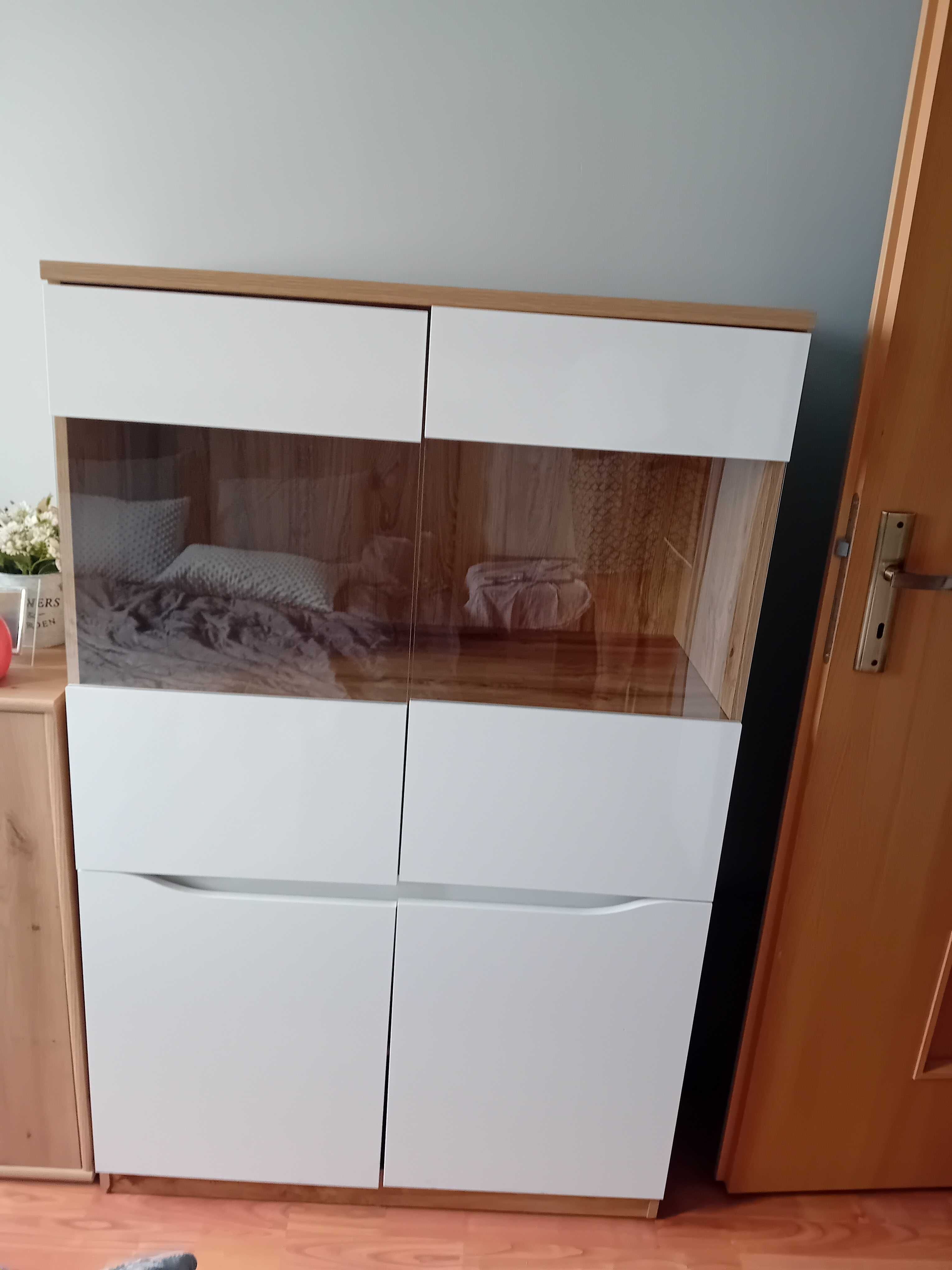 Witryna dąb wotan / biały połysk