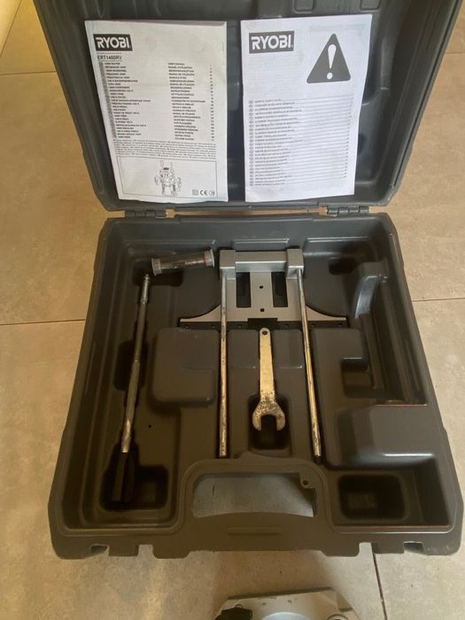 Frezarka do drzewa Ryobi 1400W ERT1400RV