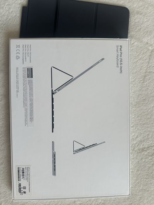 Клавіатура для iPad 10.5