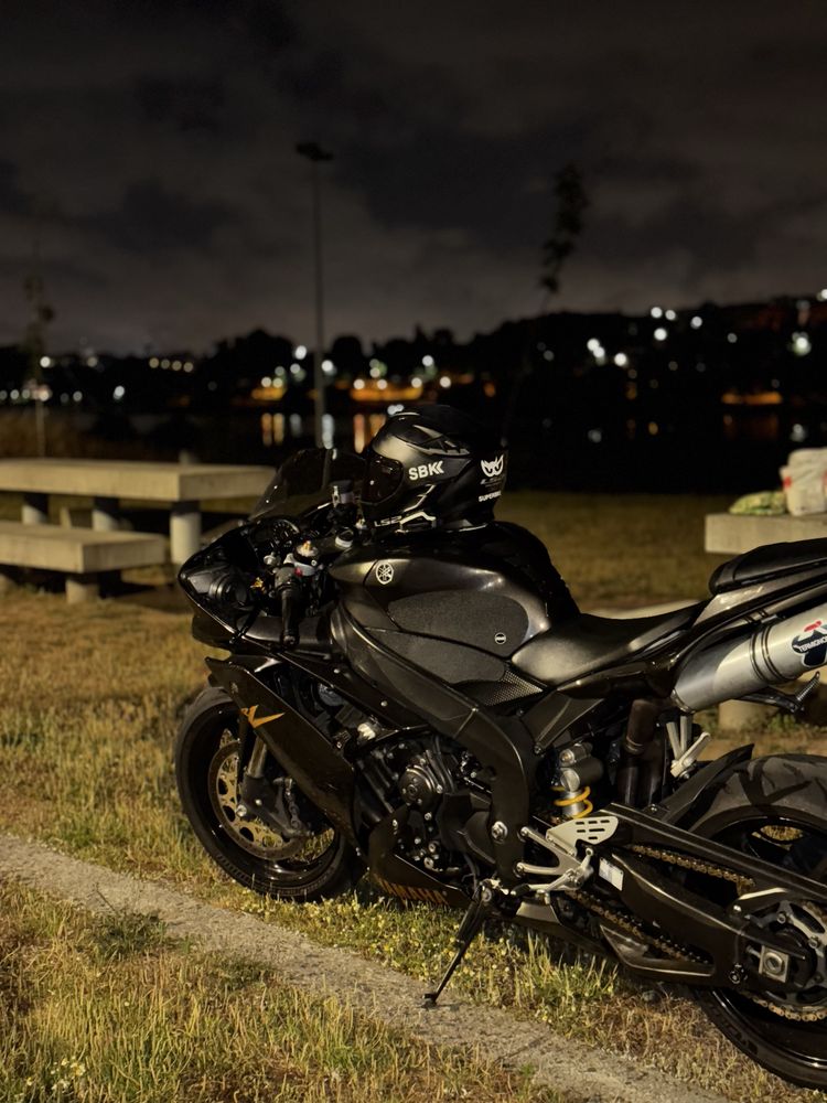 Yamaha R1 2008