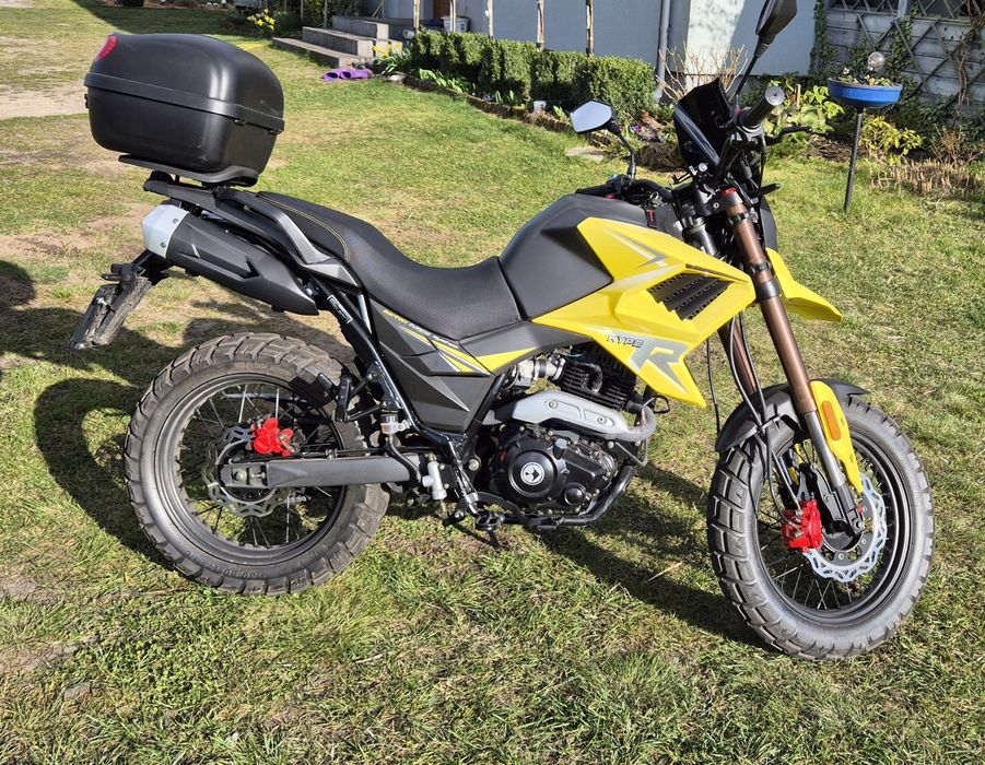 Barton hyper 125