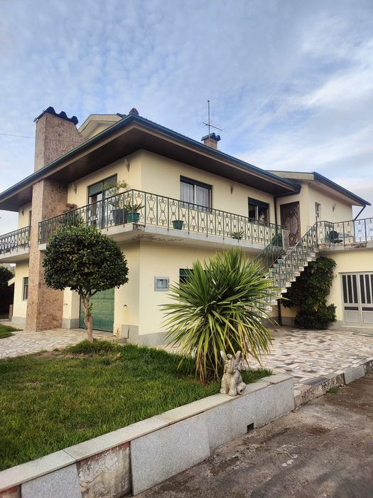 Alugo andar moradia independente