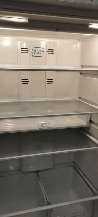 Indesit в гарному робочому стані
