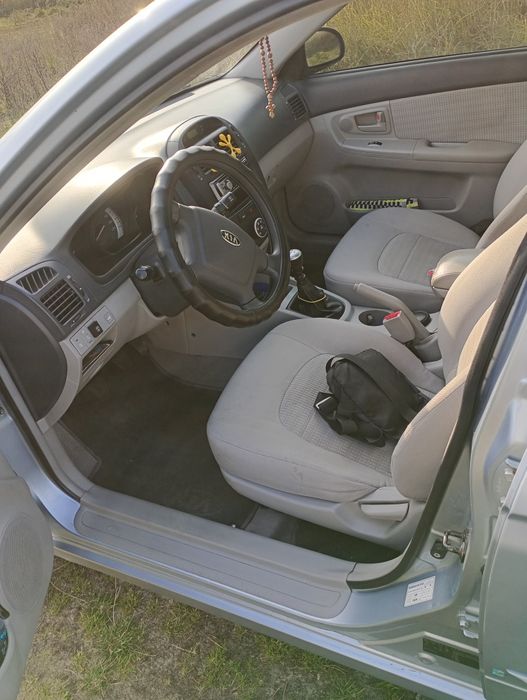 Кіа церато 2006р.