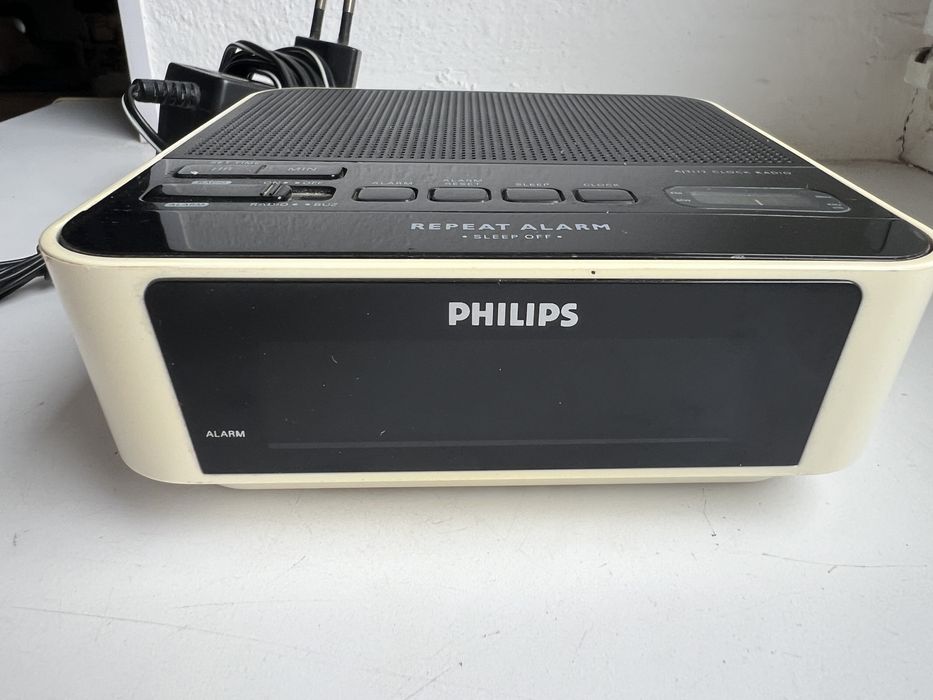 радіогодинник з будильником Philips AJ3112/12
