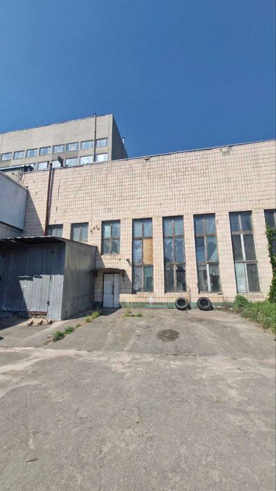 Оренда приміщення 1010м2 , вул. Дзюби