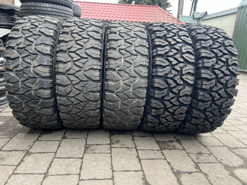 Шини 245/75 R16 4х4 болотяні)