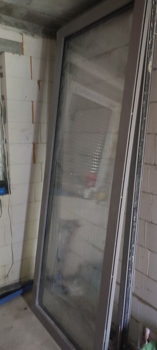 Okno tarasowe aluminiowe 256x100